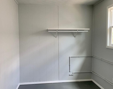 8009 Arble Drive - Photo Thumbnail 8