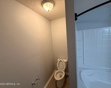 8607 Dylan Michael Drive - Photo Thumbnail 21