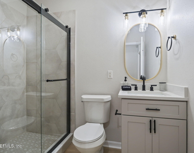 509 N Market Street - Photo Thumbnail 9