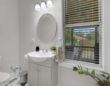 2354 Post Street - Photo Thumbnail 21