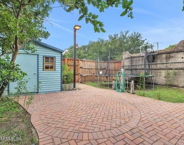 2354 Post Street - Photo Thumbnail 37
