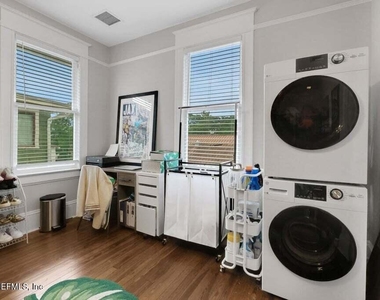 2354 Post Street - Photo Thumbnail 29