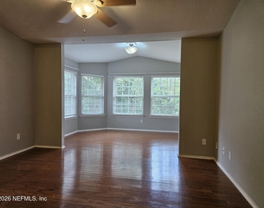 13810 Sutton Park Drive - Photo Thumbnail 1