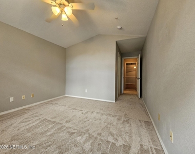 13810 Sutton Park Drive - Photo Thumbnail 5