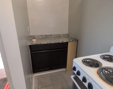 417 N Liberty Street - Photo Thumbnail 5