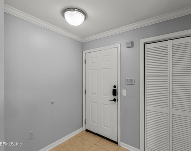 3591 Kernan Boulevard S - Photo Thumbnail 2
