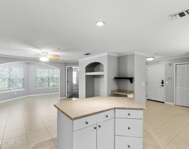 3591 Kernan Boulevard S - Photo Thumbnail 9