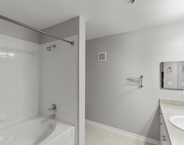3591 Kernan Boulevard S - Photo Thumbnail 24