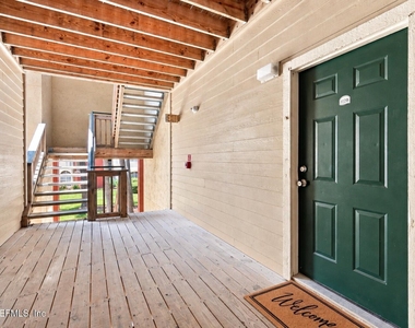 211 Colima Court - Photo Thumbnail 11