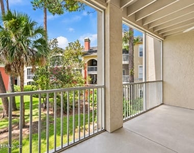 211 Colima Court - Photo Thumbnail 18