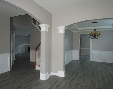 4029 Amberleigh Trace - Photo Thumbnail 3