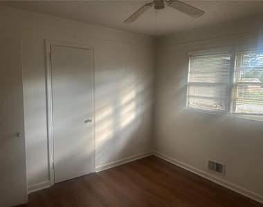 2959 Reynolds Drive - Photo Thumbnail 10