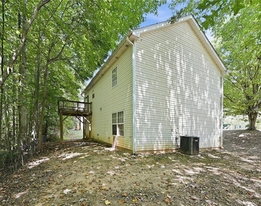 1311 Birch Court - Photo Thumbnail 13