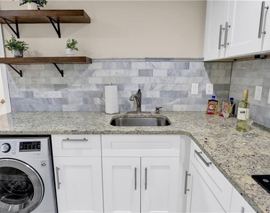 3352 Mathieson Drive Ne - Photo Thumbnail 15