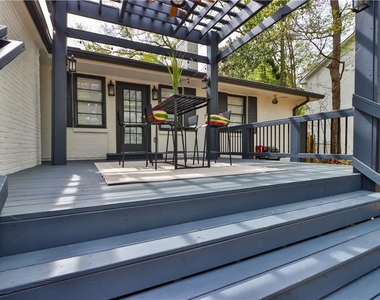 3352 Mathieson Drive Ne - Photo Thumbnail 5
