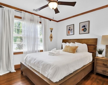 4081 Ashford Dunwoody Road Ne - Photo Thumbnail 7