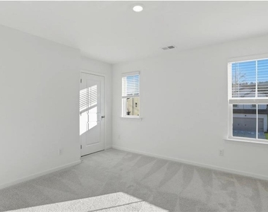 129 Saddlebred Way - Photo Thumbnail 16