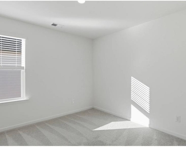 129 Saddlebred Way - Photo Thumbnail 18