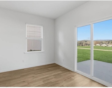 129 Saddlebred Way - Photo Thumbnail 8