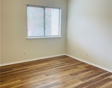 492 Granite Ridge Place - Photo Thumbnail 19