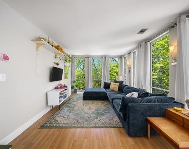 287 14th Street Nw - Photo Thumbnail 5