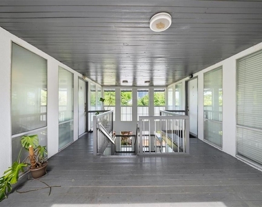287 14th Street Nw - Photo Thumbnail 25