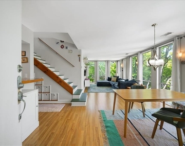 287 14th Street Nw - Photo Thumbnail 3