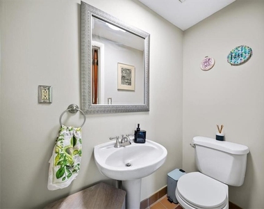 287 14th Street Nw - Photo Thumbnail 12