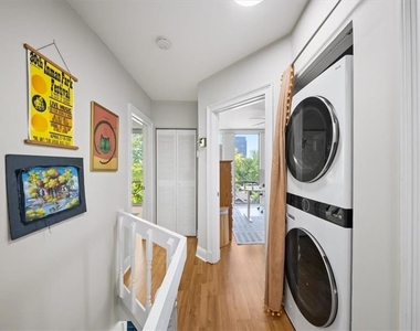 287 14th Street Nw - Photo Thumbnail 16