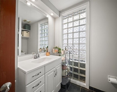 287 14th Street Nw - Photo Thumbnail 23