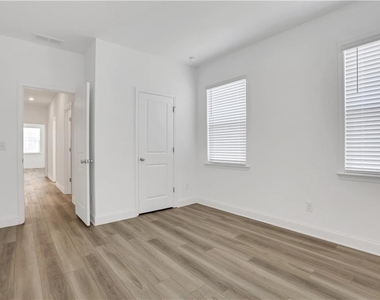 3198 Shirecrest Lane - Photo Thumbnail 34