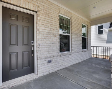 3198 Shirecrest Lane - Photo Thumbnail 3