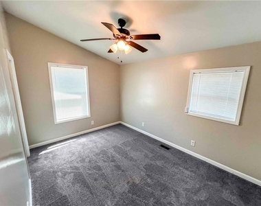 18 Mockingbird Drive - Photo Thumbnail 6