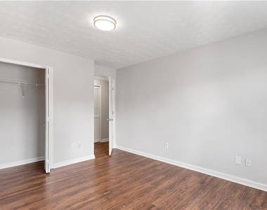 317 Shasta Lane - Photo Thumbnail 32
