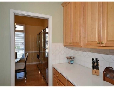 2803 Stillwater Park Drive - Photo Thumbnail 8