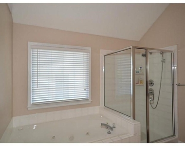 2803 Stillwater Park Drive - Photo Thumbnail 16