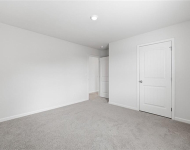 6000r Screech Owl Drive - Photo Thumbnail 33