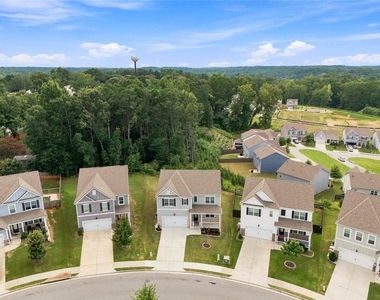 6000r Screech Owl Drive - Photo Thumbnail 42