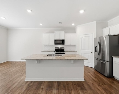 6000r Screech Owl Drive - Photo Thumbnail 11