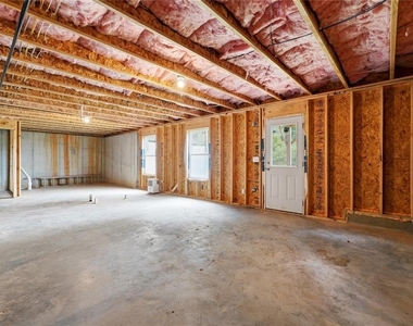 6000r Screech Owl Drive - Photo Thumbnail 36