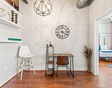 1261 Caroline Street Ne - Photo Thumbnail 14