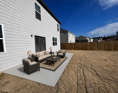 6624 Bluffview Drive - Photo Thumbnail 12