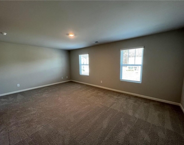 6624 Bluffview Drive - Photo Thumbnail 20