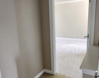 1904 Cobblestone Drive - Photo Thumbnail 11