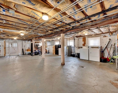 1648 East Avenue - Photo Thumbnail 16