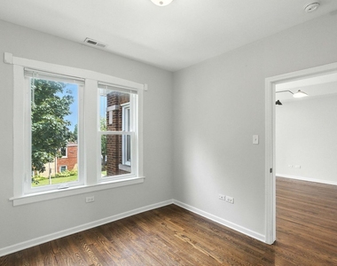 1648 East Avenue - Photo Thumbnail 9