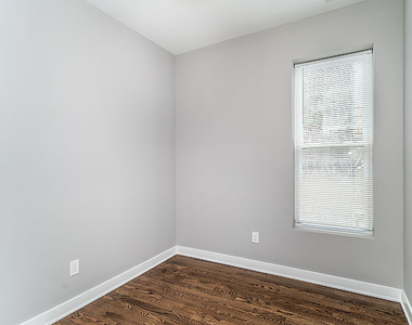 2246 S Whipple Street - Photo Thumbnail 6