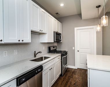 2246 S Whipple Street - Photo Thumbnail 3