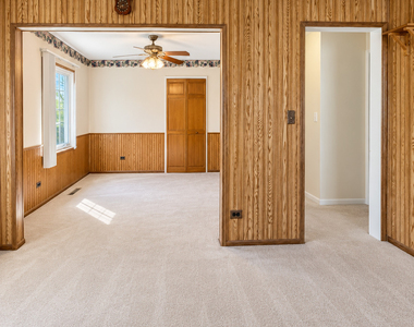 344 E Lincoln Avenue - Photo Thumbnail 5
