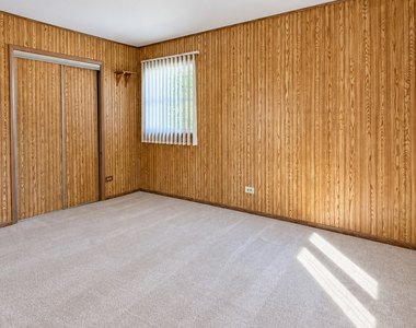 344 E Lincoln Avenue - Photo Thumbnail 6